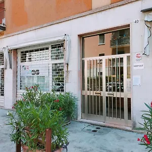 Civico40 Luminoso Con Balconi E Garage Privato , Verona Italien
