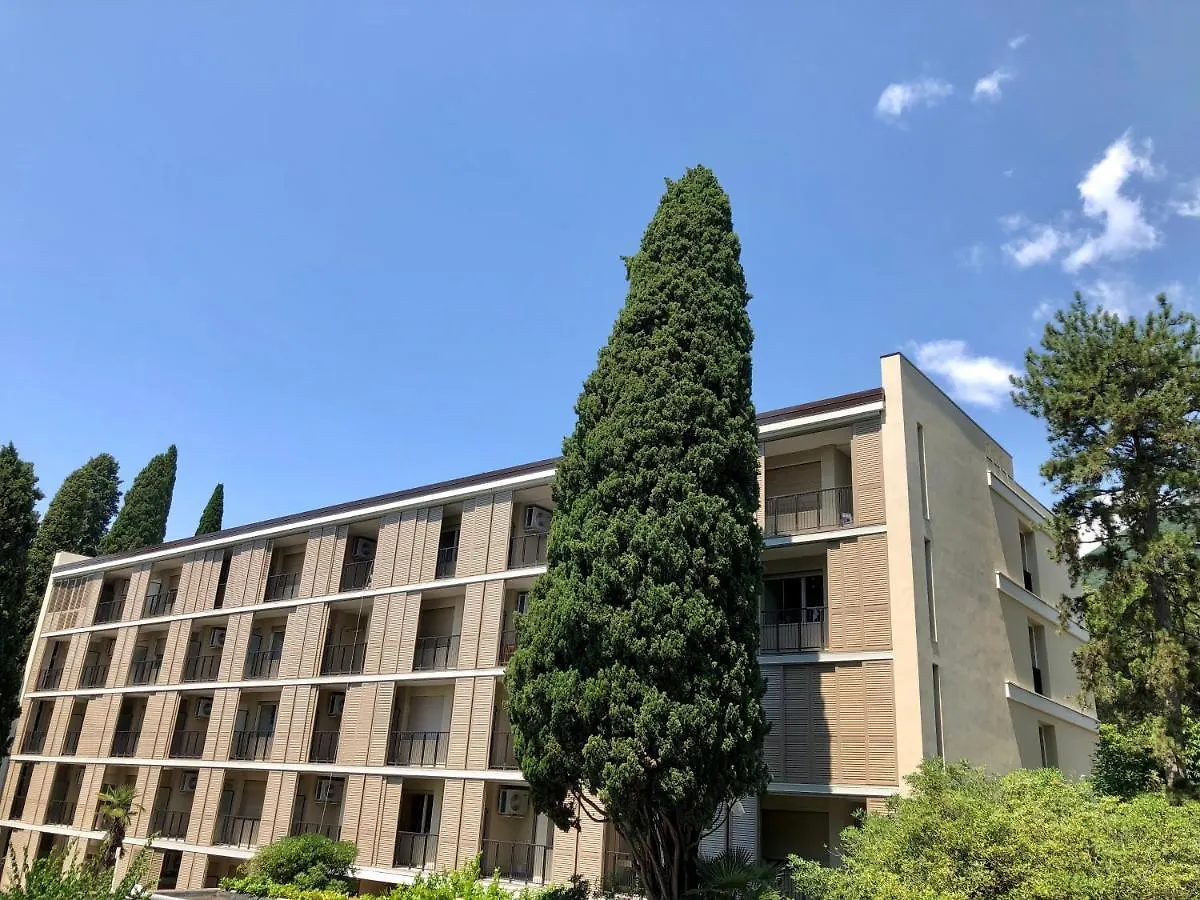 Residence Villa Alba Gardone Riviera